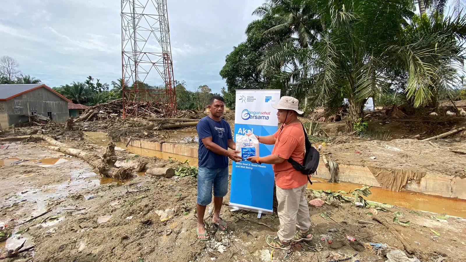 Wujud Kepedulian TBIG di Penghujung 2025, Salurkan 2,5 Ton Bantuan ke Enam Lokasi Terdampak Bencana 